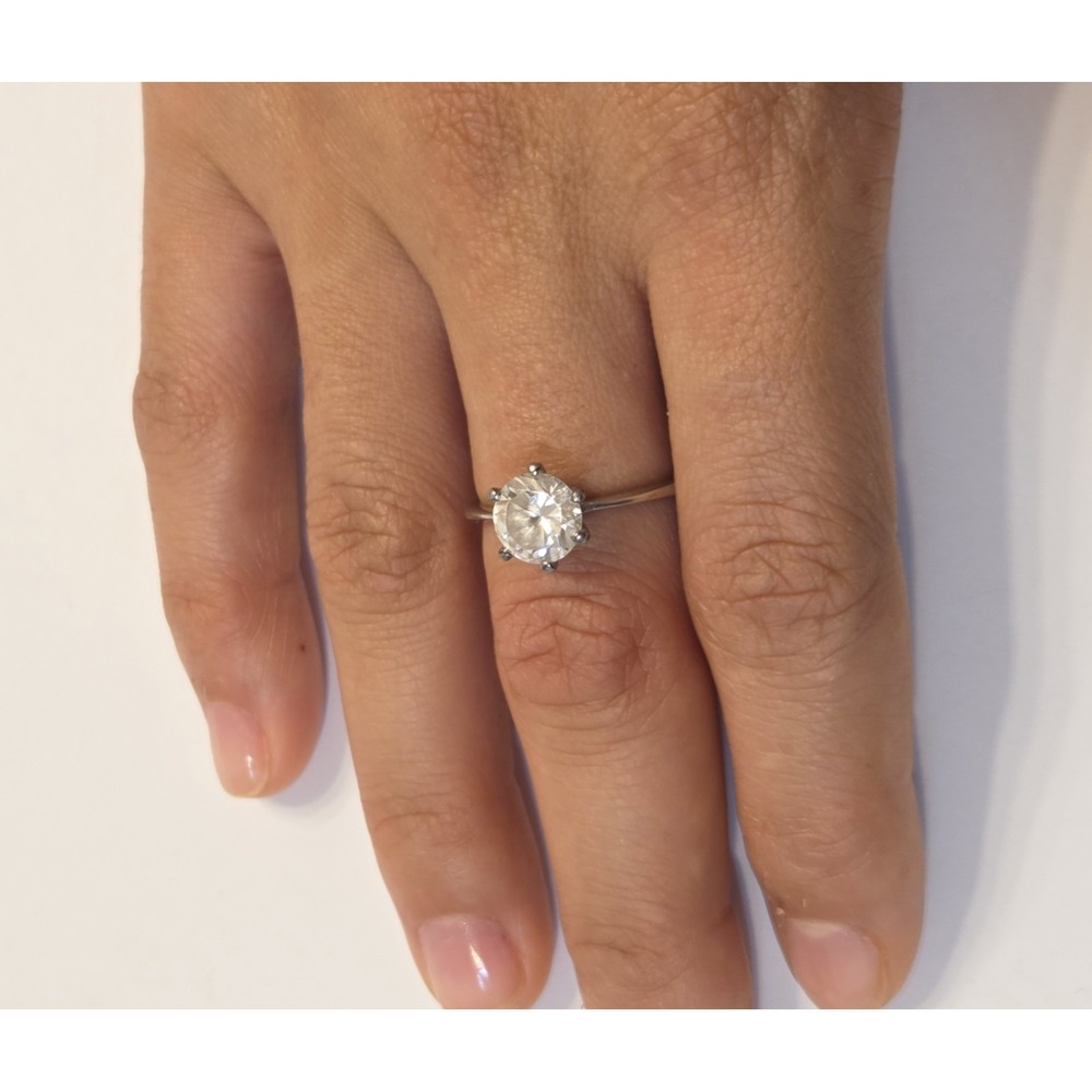 Vintage Sterling Silver Solitaire CZ Ring Size 7.5